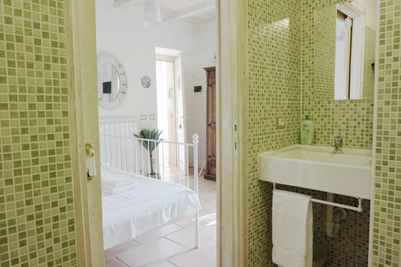 Rocca Dell'innominato Bed and breakfast
