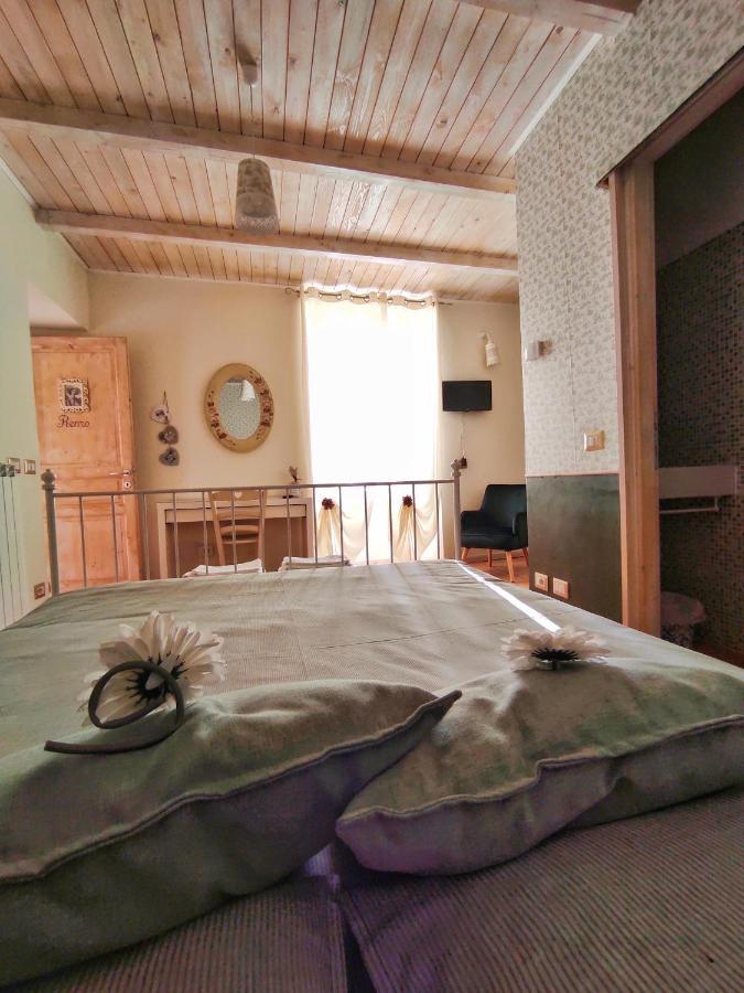 Rocca Dell'innominato Couette-café Lecco